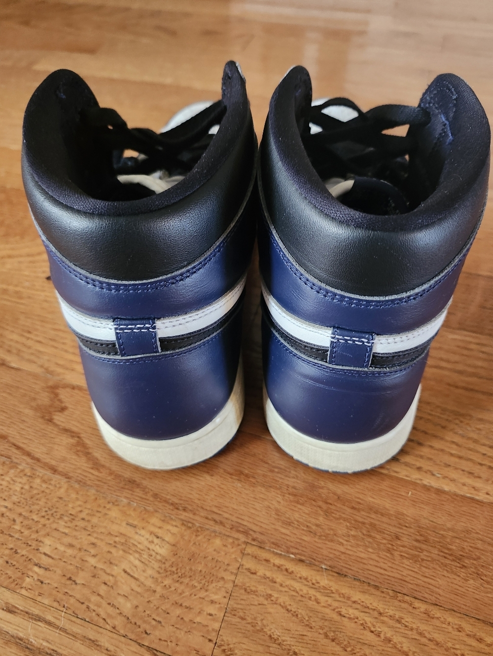 Nike Air Jordan 1 Retro High OG "Midnight Navy"  Size 14 Gently Used Condition - Picture 6 of 8